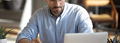 בודק שכר מוסמך